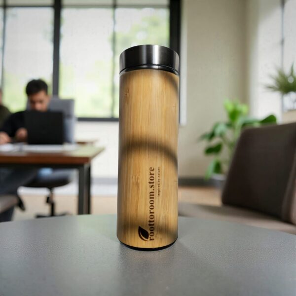 Insulated Bamboo Water Bottle – Double-Wall Stainless Steel & Office Desk Ready